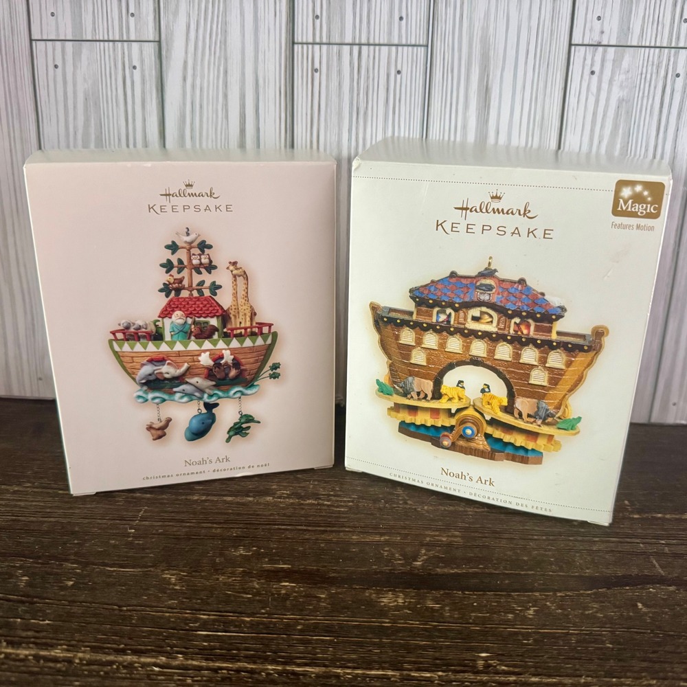 Hallmark Keepsake Noahs Ark Ornaments 2007 & 2006 Magic Motion Ken Crow Set